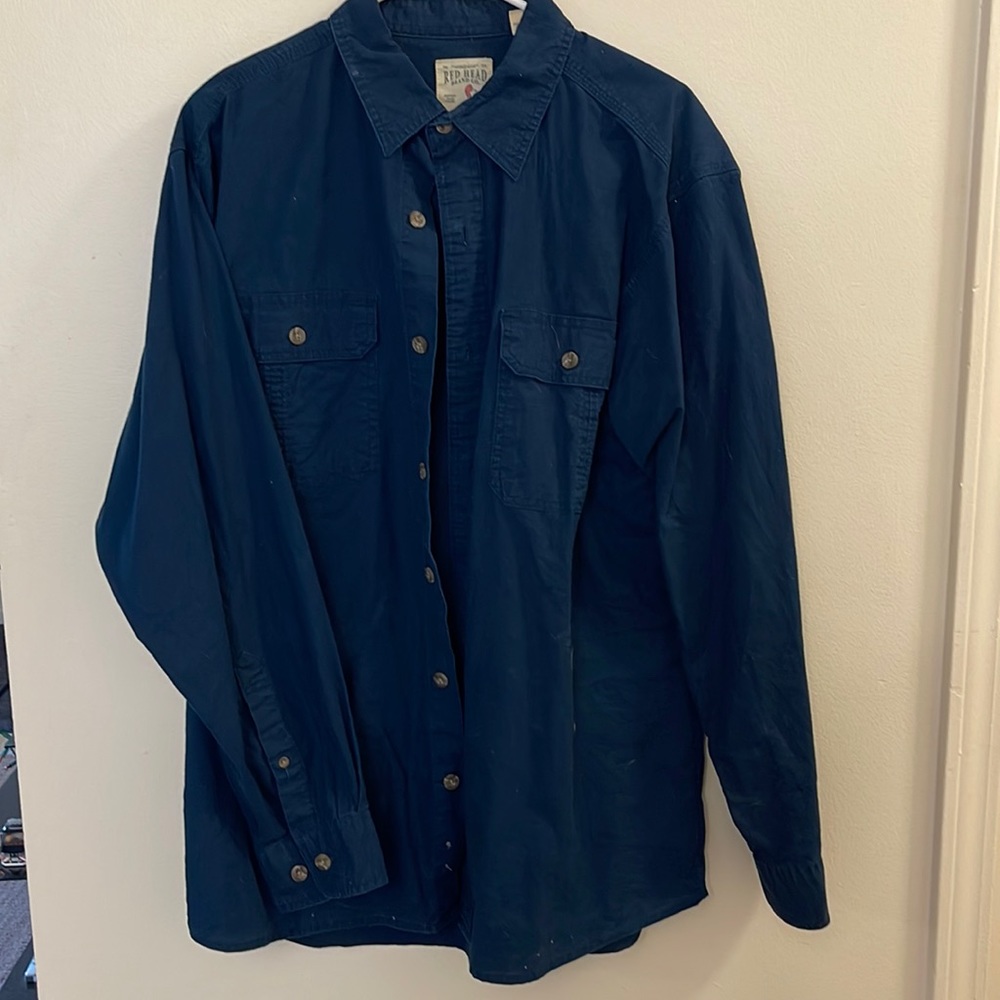 Large long sleeve with front pockets